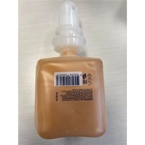 Tork S5 Luxury Hair & Body Shower Cream (425662) 525ml, Carton of 8